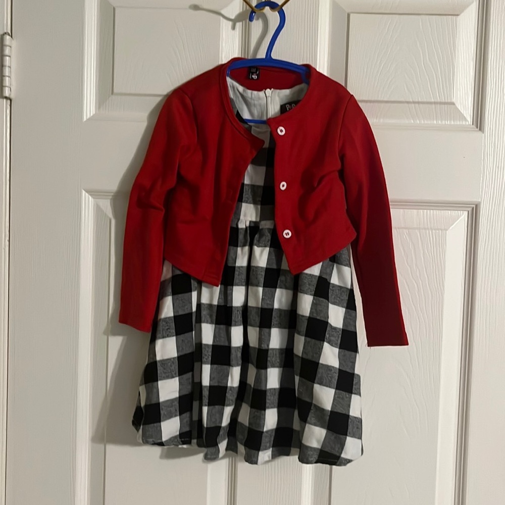 Pop Real Girls two piece matching set Size 110/5-6